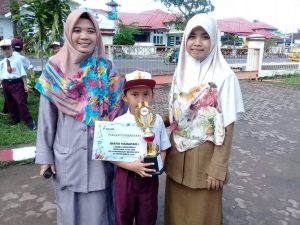 Giovano Aziello Danang Ramadhan Juara 1 tingkat Kota dan Provinsi Lomba Bertutur